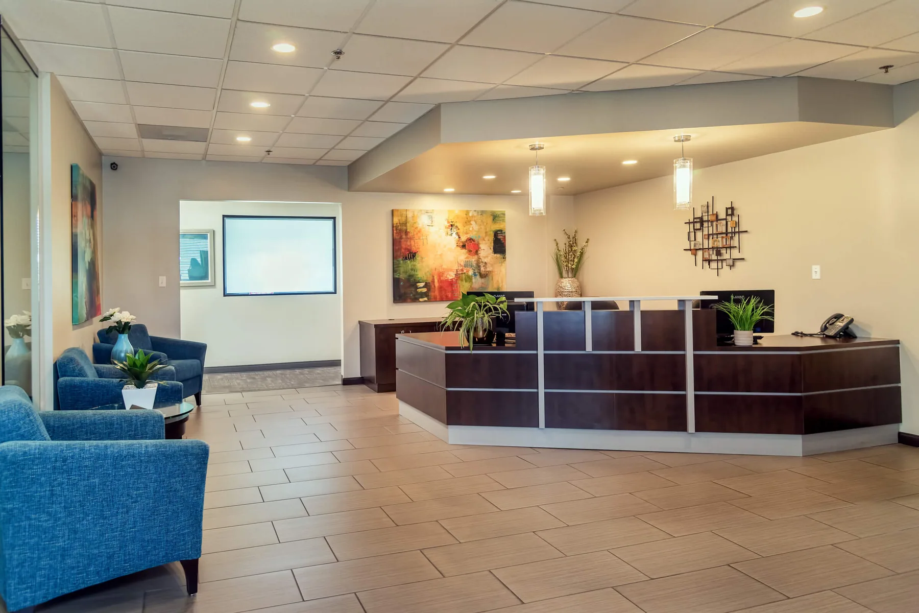 Coworking membership packages and shared workspace at My Annapolis Office.