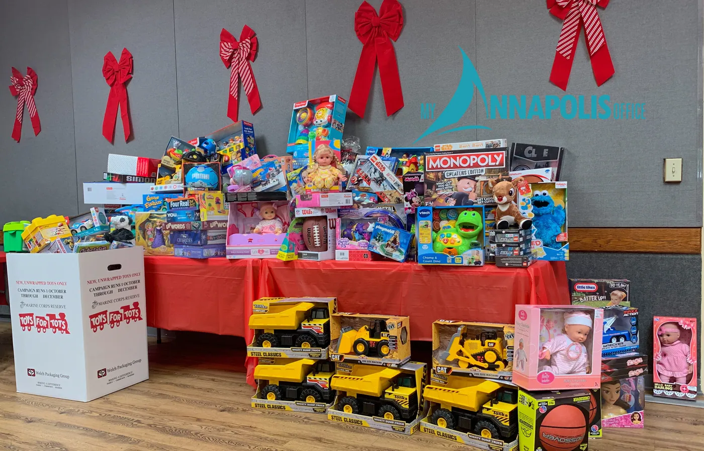 How Your Business Can Help During the Holidays